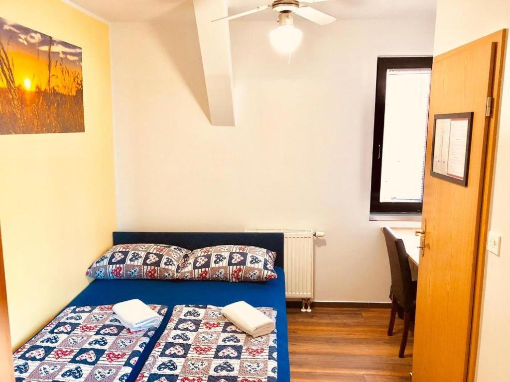 Apartments Center Old Town Подгорица Экстерьер фото